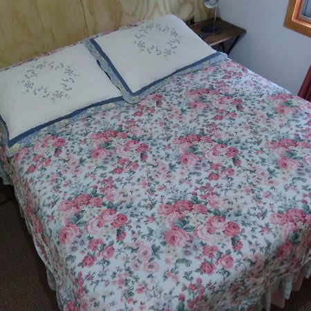 ヴィヤリカ Flor/Victoria Bed & Breakfast エクステリア 写真