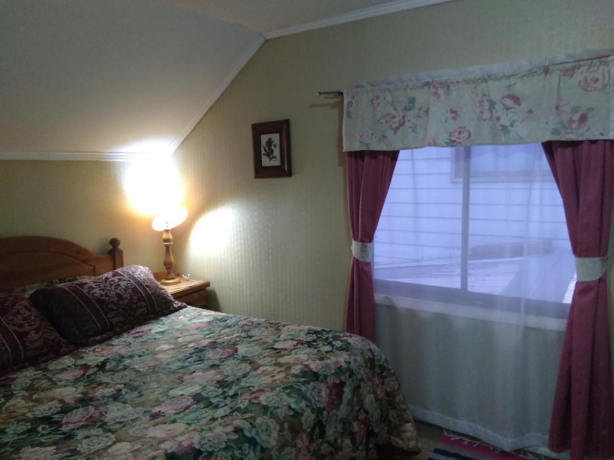 ヴィヤリカ Flor/Victoria Bed & Breakfast エクステリア 写真